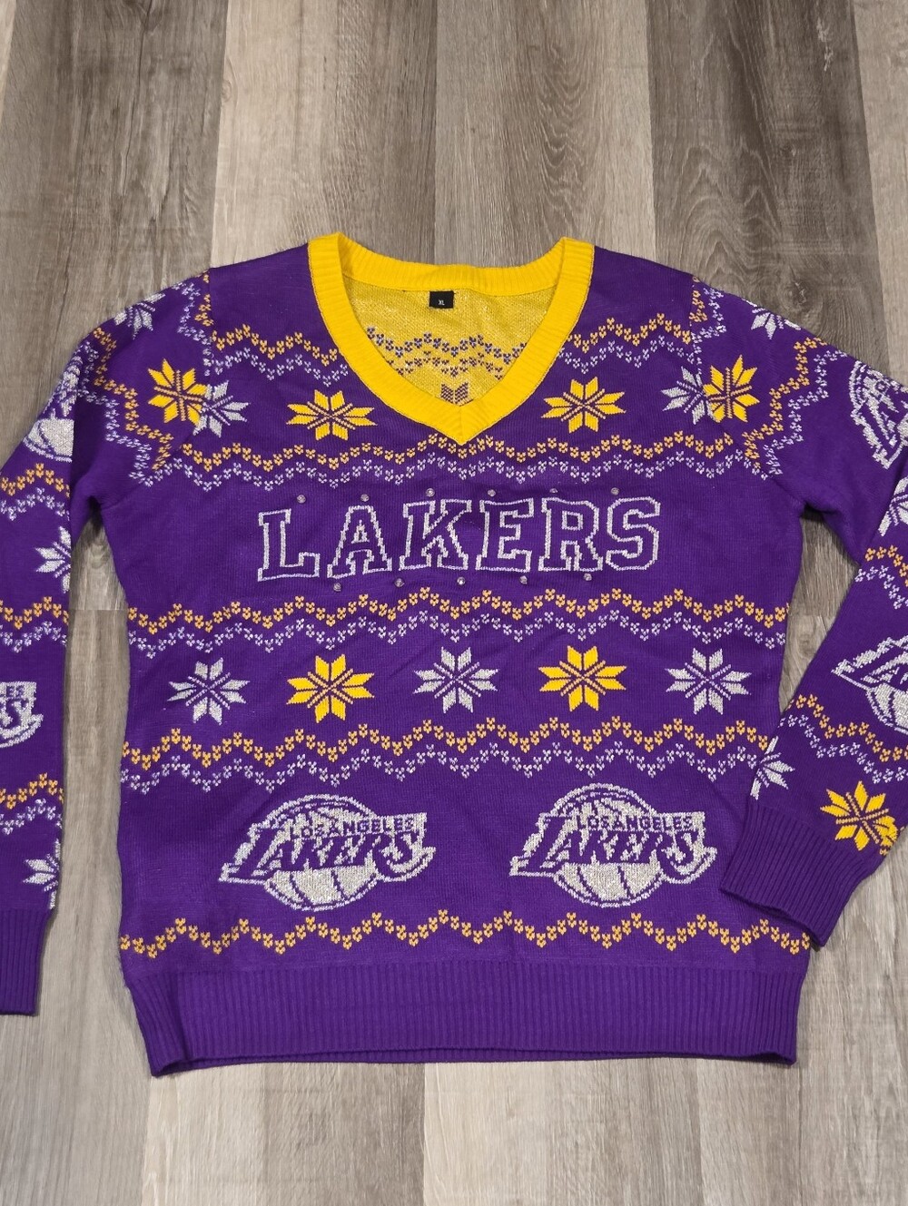 Los Angeles Lakers ugly Christmas sweater XL